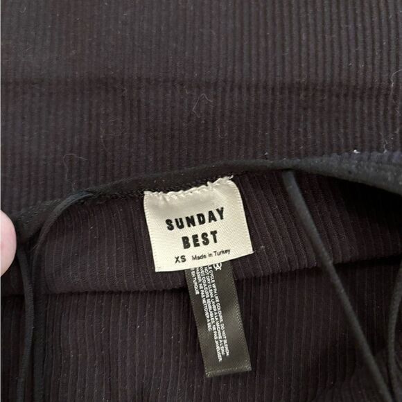 Sunday Best Aritzia black ribbed bralette - Picture 4 of 4